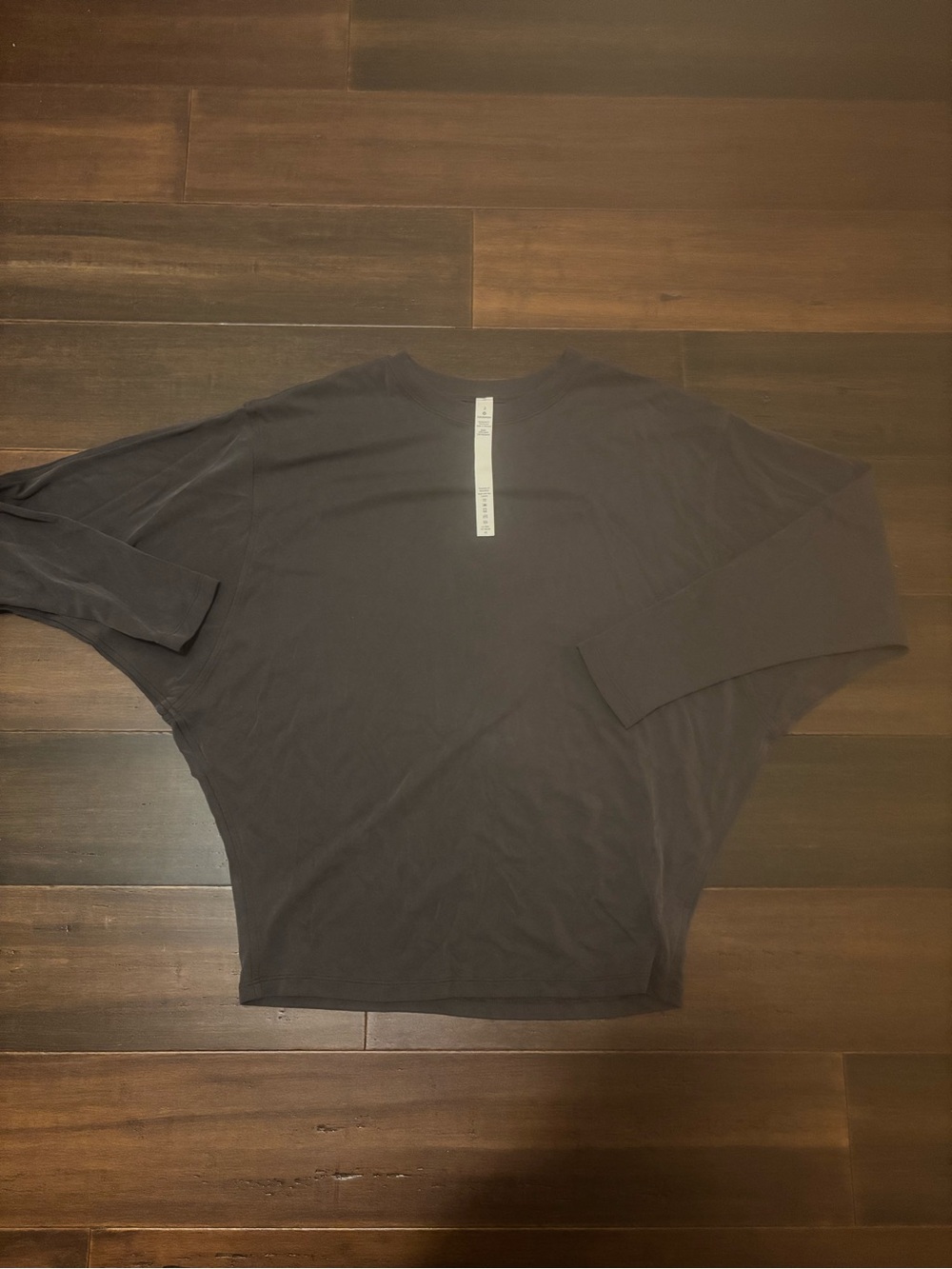 Lululemon Dark Gray Ribbed Batwing Long Sleeve Tee Women’s Size 2